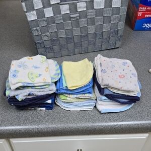 Assorted Kids Washcloths - Blue, Yellow, White - Unbranded